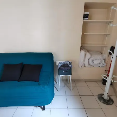 -au 2- Studio Au Centre De